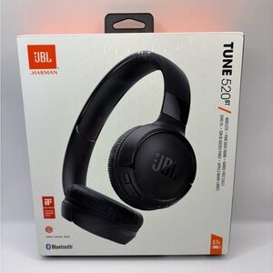 JBL Tune 520BT Black Wireless Headphones